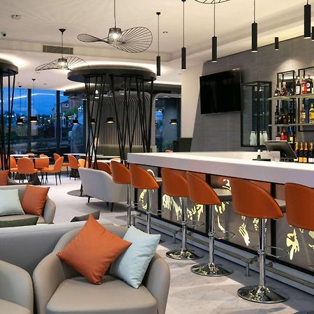 Spark By Hilton Luton Luton  Exterior photo