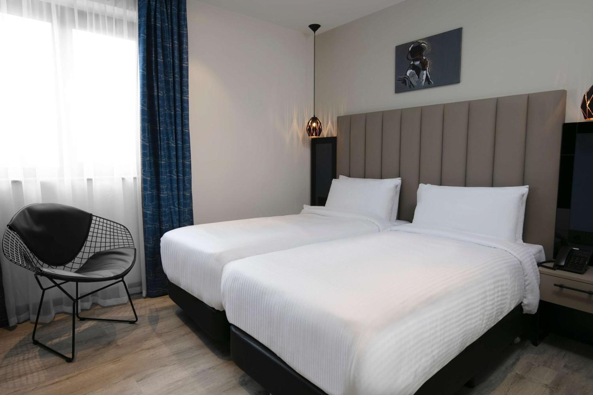 Spark By Hilton Luton Luton  Exterior photo